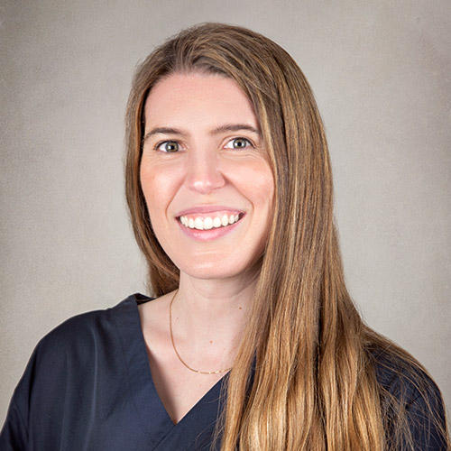 Isabel Gallego, periodoncista